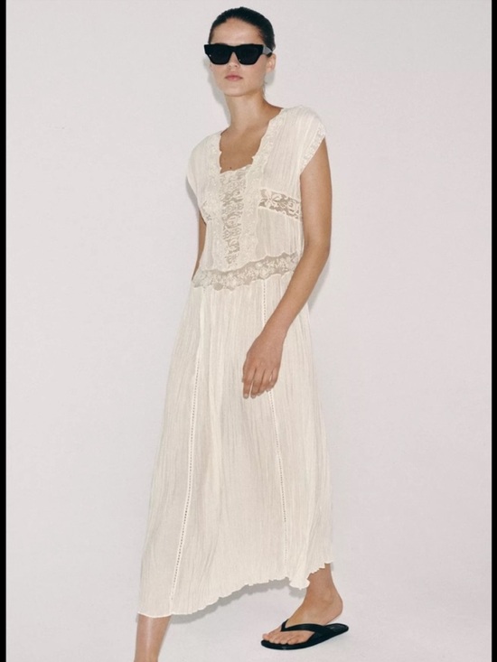 Place Nationale Dresses & Skirts - Place Nationale Midi Dress